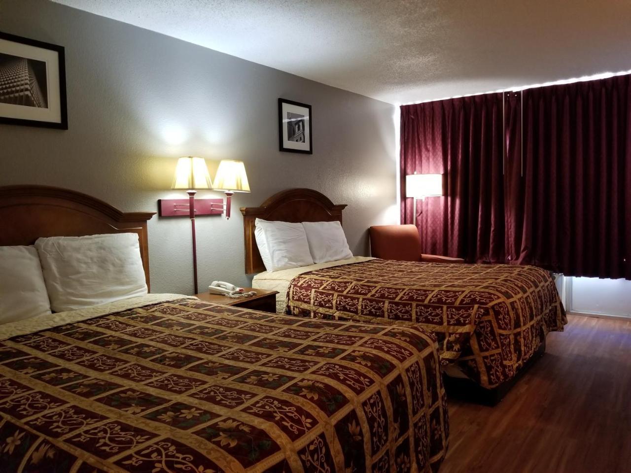 University Inn Сан-Маркос Екстер'єр фото
